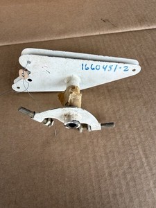 Cessna A188B RH Aileron Bellcrank P/N 1660451-2 New Surplus Agwagon