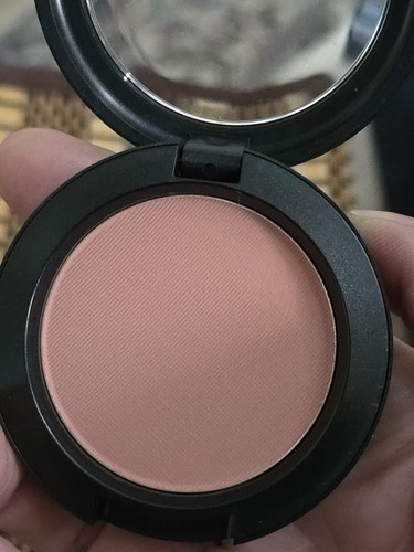 MAC Powder Blush MELBA (Soft coral-peach), 6 g/ 0.21 US oz NWOB Brand New No Box - Picture 3 of 5