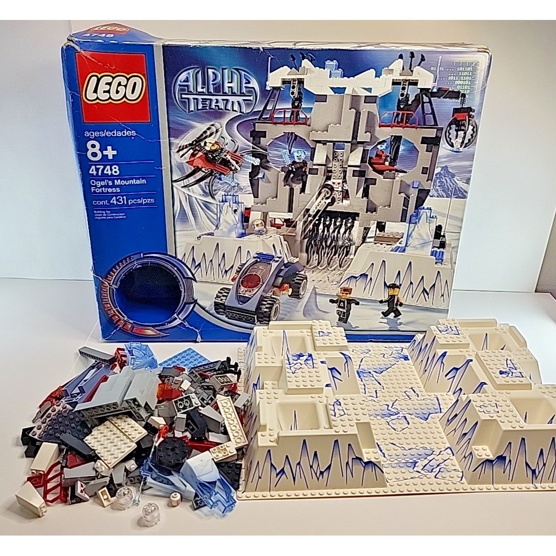 LEGO Alpha Team 4748 Ogel's Mountain Fortress Incomplete Parts, Box & Terrain
