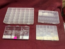 Set of 4 Random Size Plastic Bead Containers Adjustable