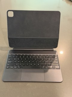 Apple Magic Keyboard 13 inch iPad Pro Black
