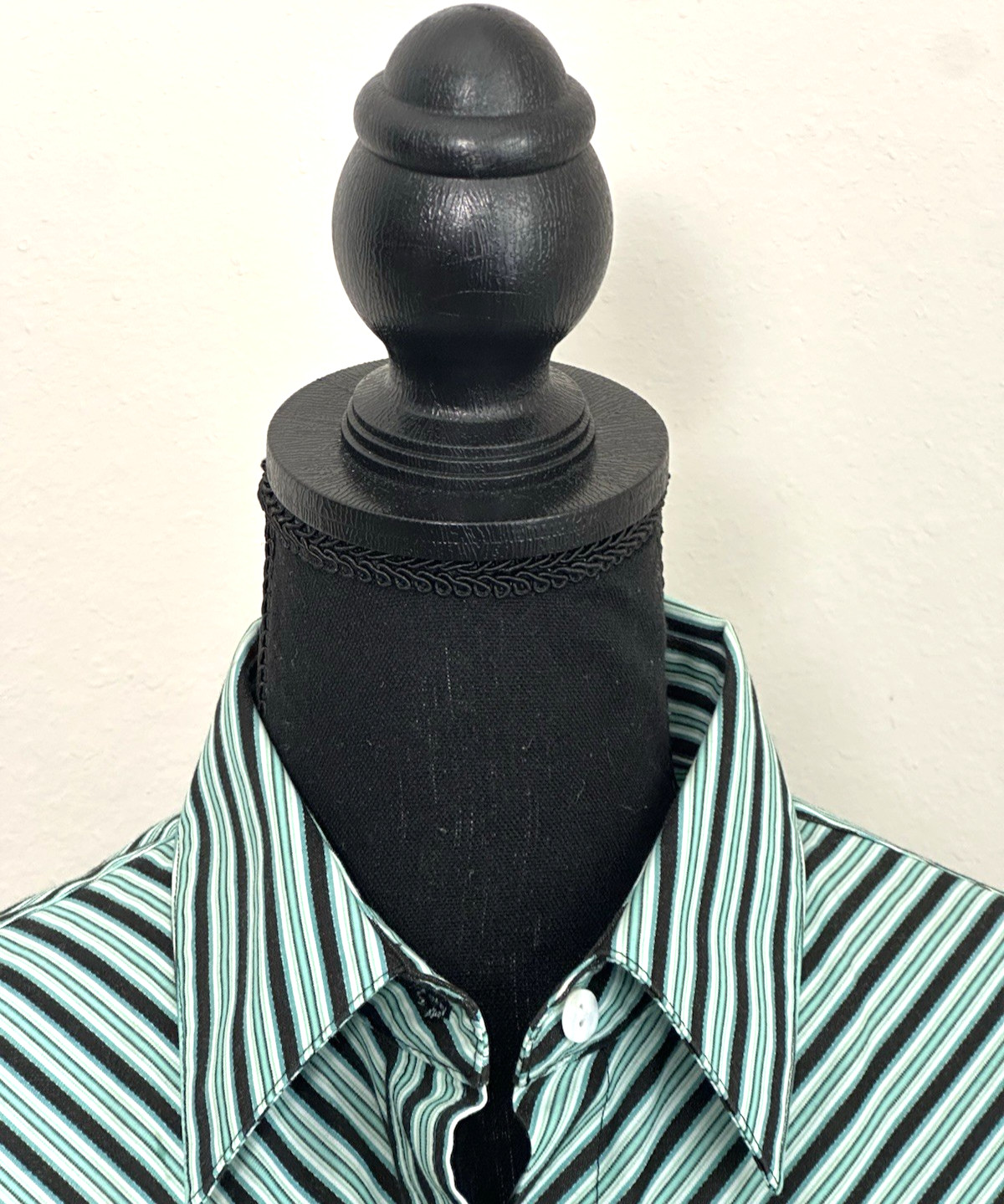 Foxcroft Women’s Button Down Striped Longsleeve B… - image 3