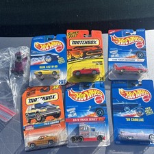 Hot Wheels 1996 Race Truck Series Kenworth T600 #381 Silver Semi Tractor + More