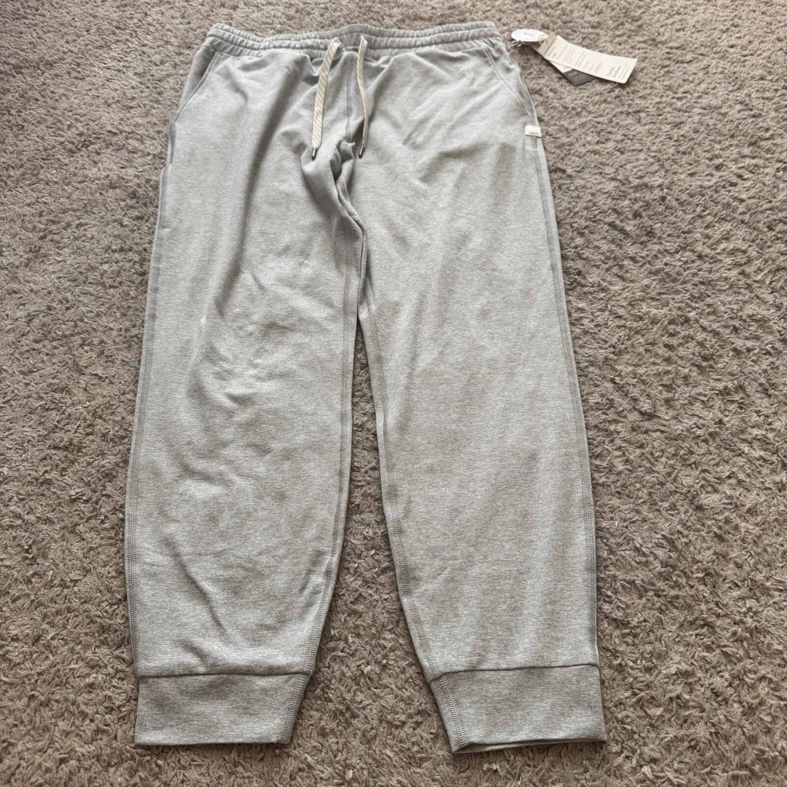 NWT Women’s Vuori Clothing Performance Jogger Joggers Pants (Size: Medium)