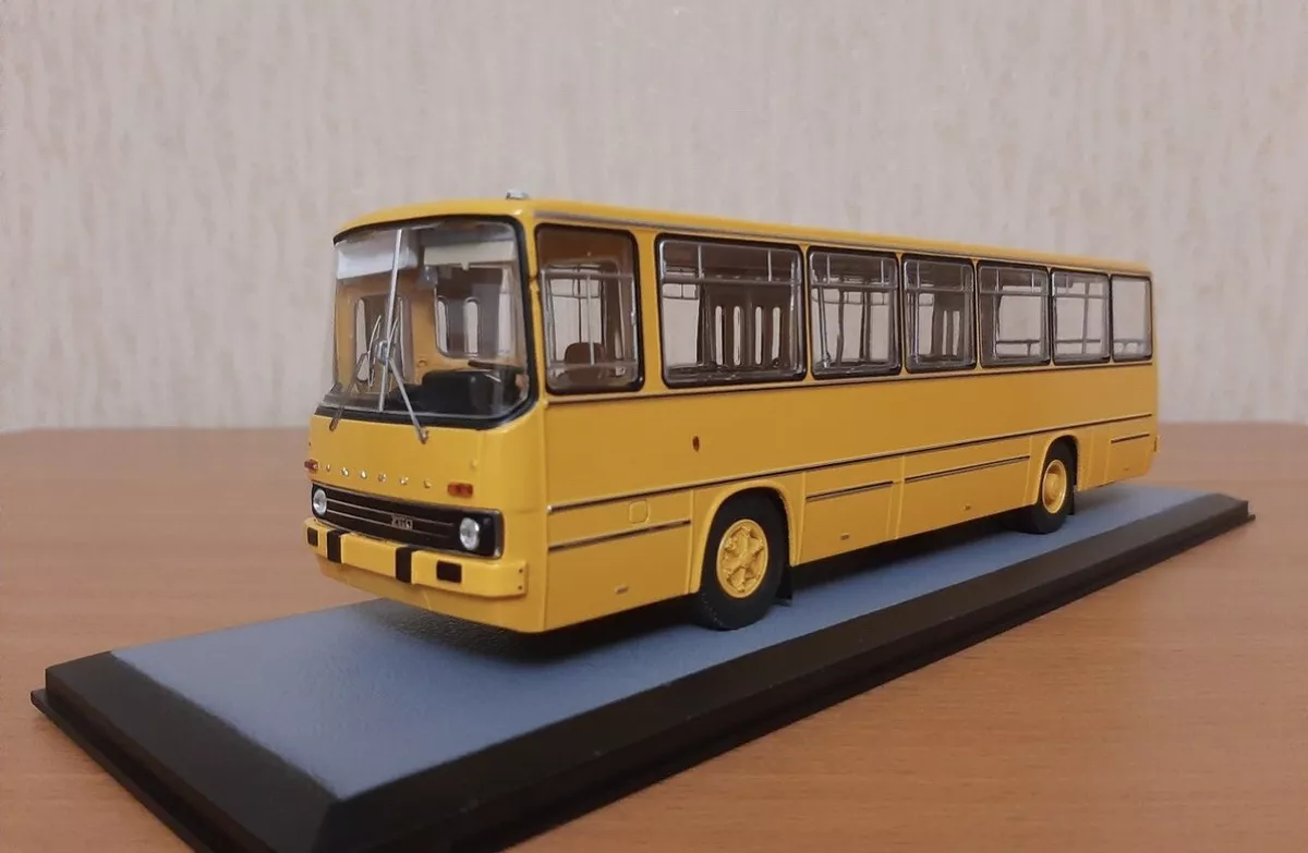 IKARUS 280.33 Hungarian Russian Soviet City Bus by “DEMPRICE / Classic Bus