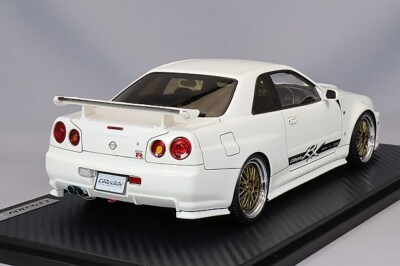 1/18 Ignition Model Nissan Skyline GTR R34 (BNR34) White