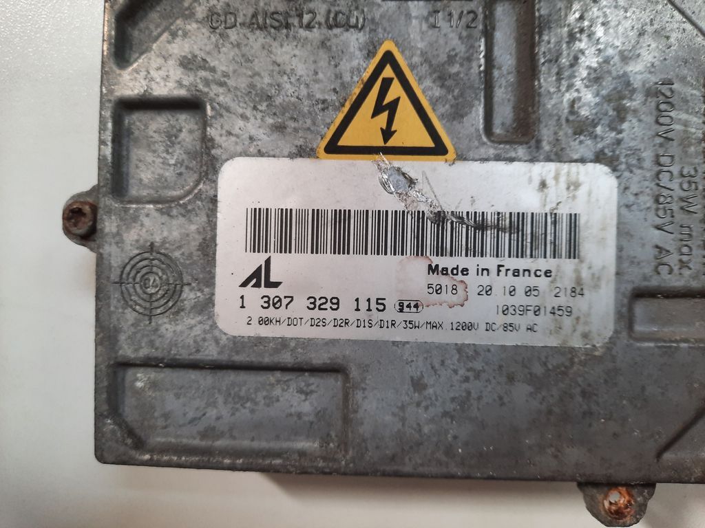 Audi A4 S4 B7 8E 8H 2008 Xenon control unit module 1307329155 
