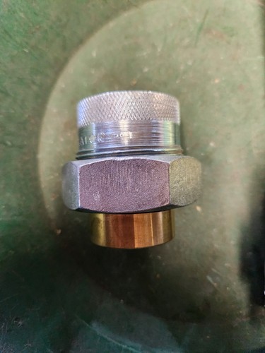 Watts Dielectric Union 1-1/2" x 1-1/2" 5DMG4