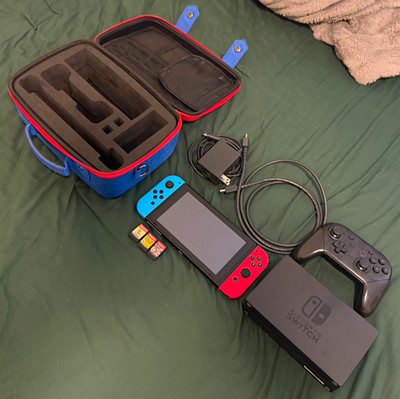 Nintendo Switch HAC-001 Bundle Dock Pro Controller, 3 Games MK8DX Tested