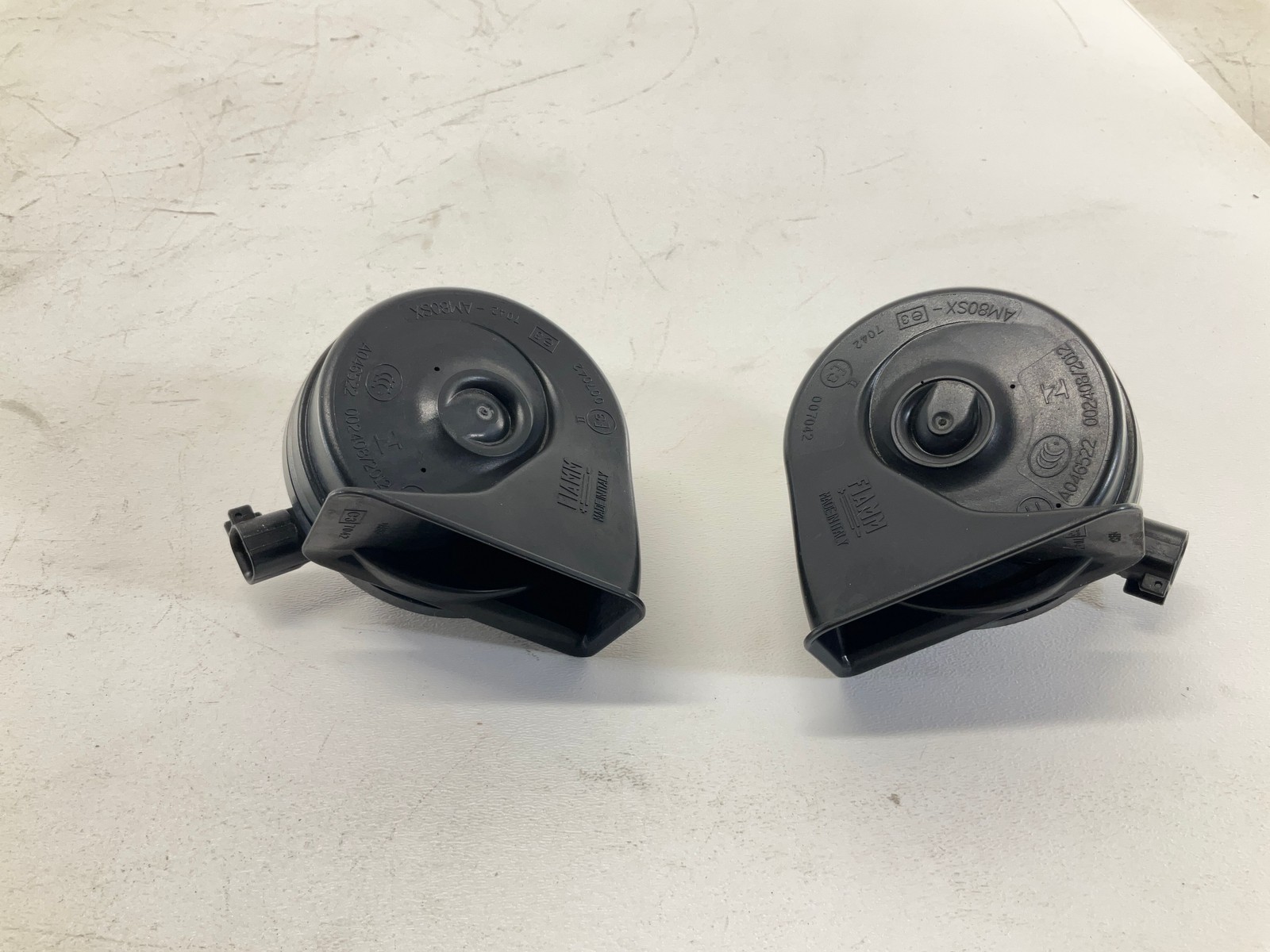 14-20 MASERATI Ghibli High & Low Note Signal Horn CM