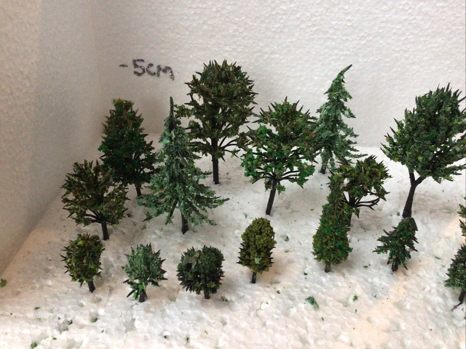 N Scale   Set Of 20 Trees ,  Multi Styles Forest , Foliage, Scenery GQH10 - Image 3 of 4