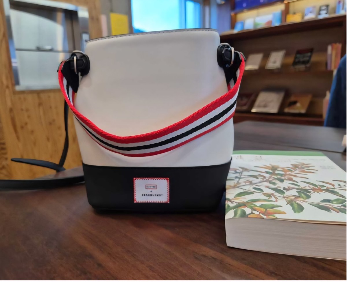NEW Starbucks Korea X HUNTER Collaboration Rainy Mini Bucket