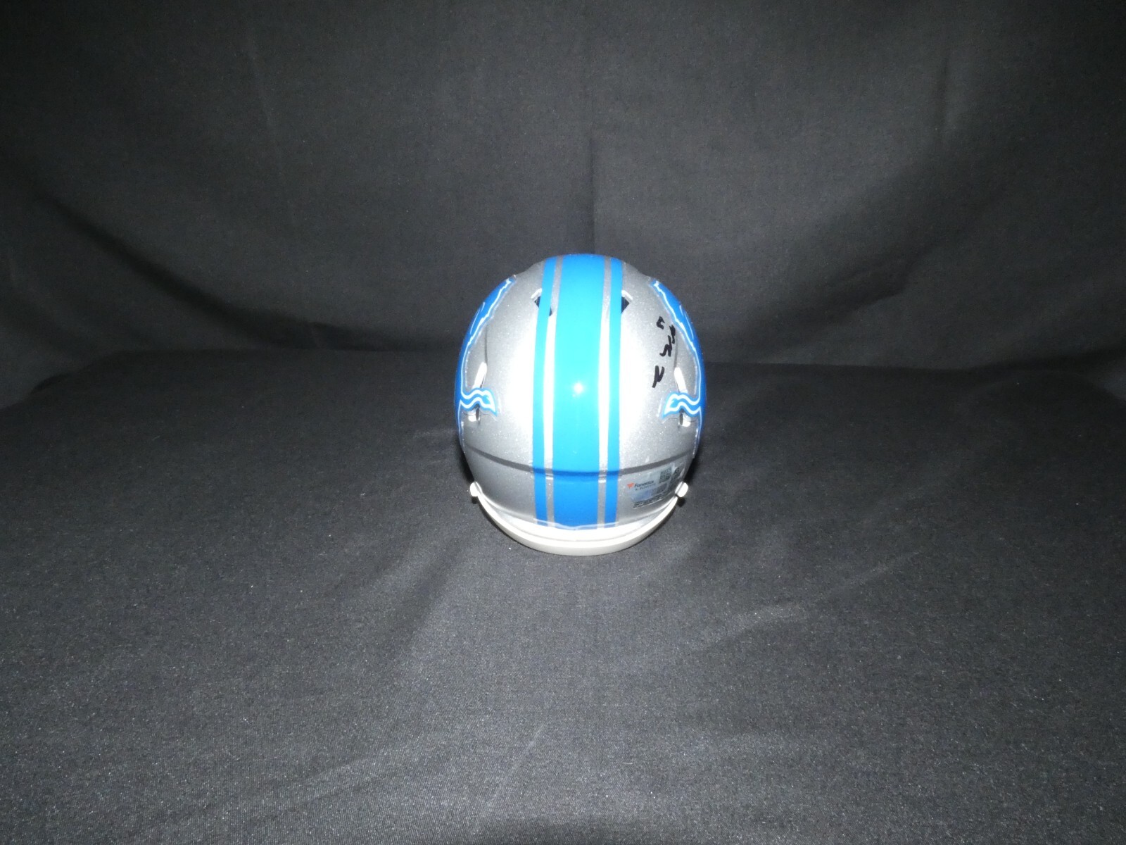 Picture 4 of 6