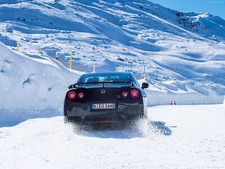Cars nissan gt r 2015 supercar car godzilar snow black Desk Mat Stitched