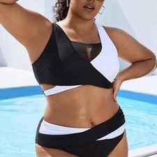 Stylish Two-Tone Plus Size Swimwear Set - MeetCurve