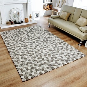 Détails Sur Sushi à Main Ouvré Déclaration Tapis Grisblanc 100 Feutre De Laine 120x180cm Afficher Le Titre Dorigine