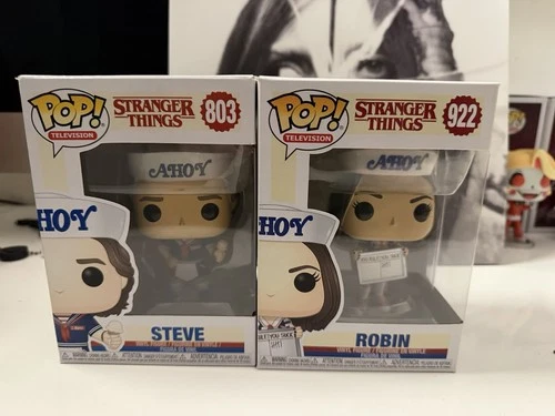Funko Pop! Vinyl: Stranger Things Steve and Robin Scoops Ahoy 2 Pack #803, #922