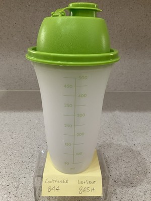Tupperware Quick Shake Measuring 844 Sheer Clear & 845 H Lime Green Lid + Insert