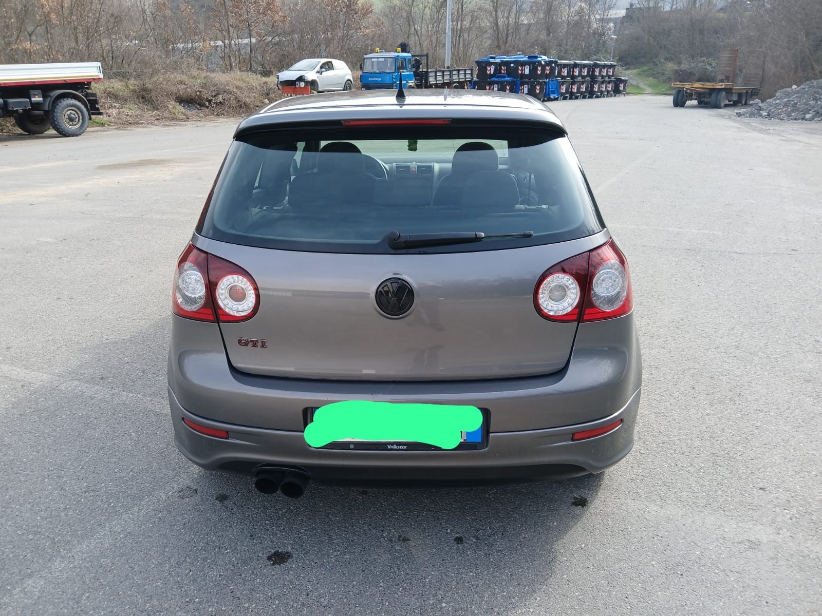 Volkswagen Golf GTI 2000 Benzina 200 CV foto 2
