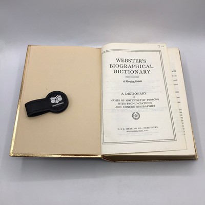 Websters Biographical Dictionary World History Biographies Noteworthy Persons