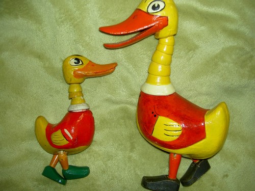 Schoenhut Humpty Dumpty Circus, jointed palomino, platform horse toy, GLASS eyes - Afbeelding 24 van 24