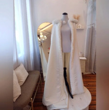 Ivory Cream Michael Antonio Bridal Cape Cloak With Faux Fur Hood