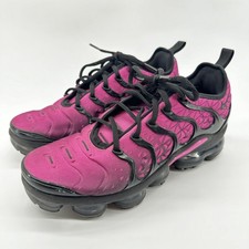 vapormax plus active fuchsia