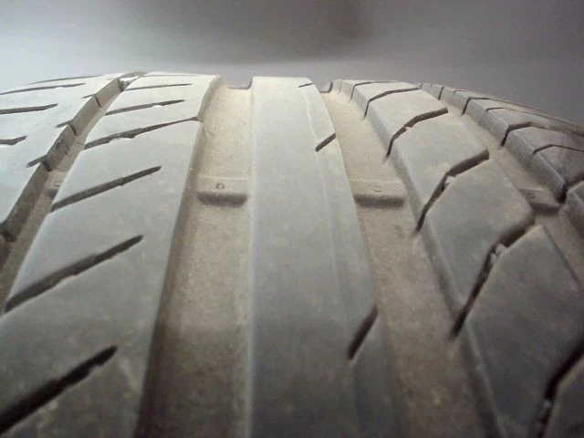 🇫🇷 Pneu CONTINENTAL CONTISPORTCONTACT 5 SSR 225 45 19 92 W ♻️ - Photo 2/2