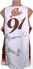 BASKETBALL PASS THE ROC LEGENDARY SHIRT SIZE L ADULT #91