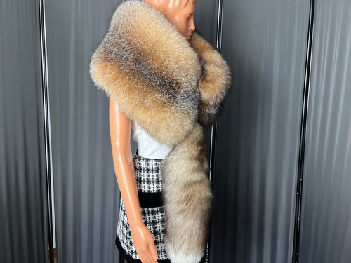 Amber frost fox fur double side wrap with one tail (Saga Furs) - Picture 4 of 5