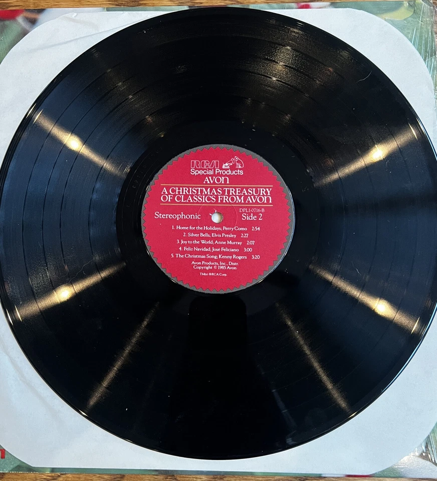 A Christmas Treasury of Classics from Avon, Music, Vinyl Record - Image 4 of 4