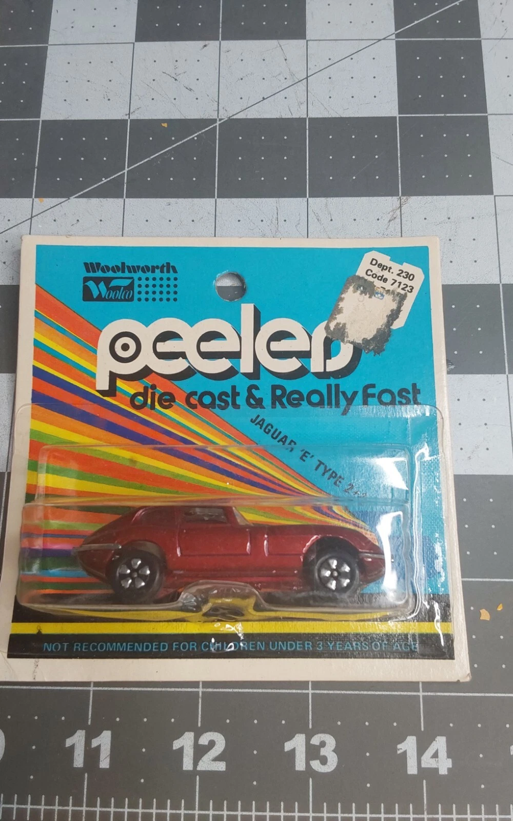 k WOOLWORTH PEELERS Carded Playart Jaguar E Type 2+2 Dark Red Burgandy