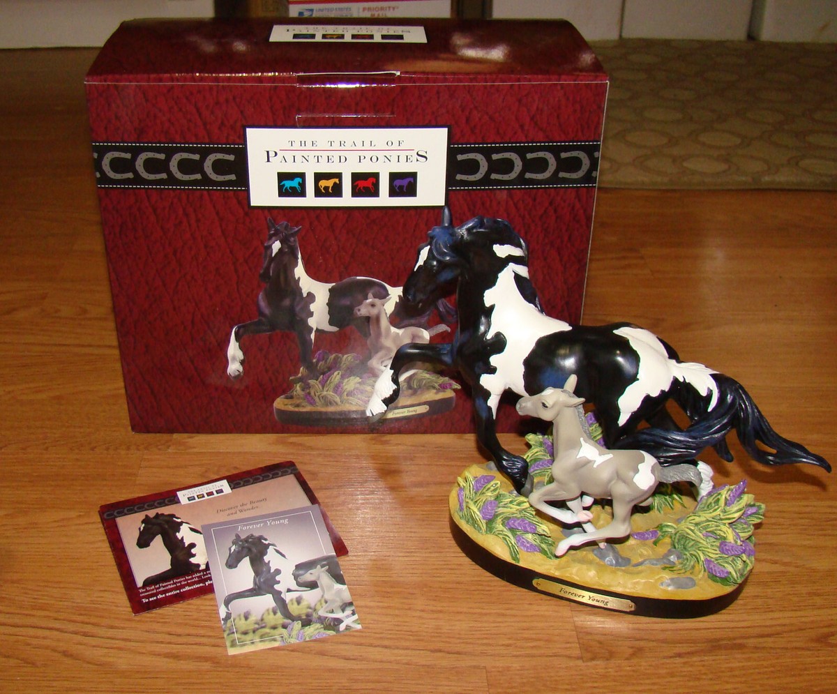 Trail of Painted Ponies, FOREVER YOUNG (6008346) 1E /0454 Overo