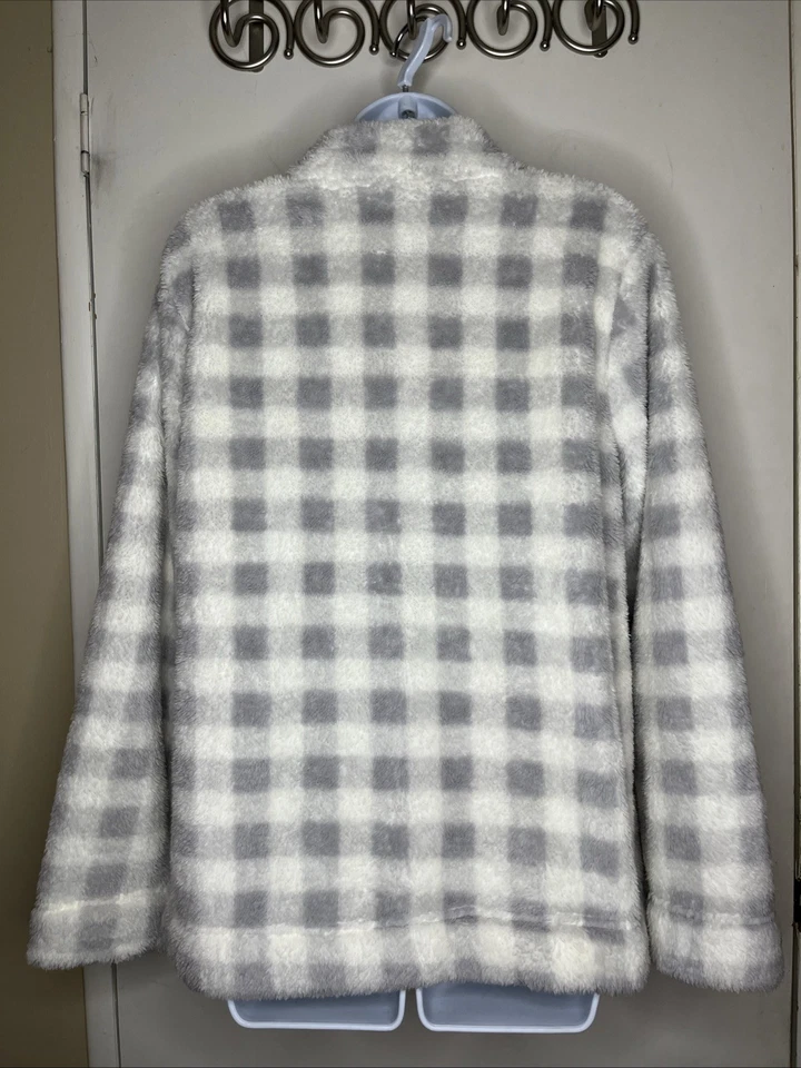 Women’s Jacket Size Large Croft & Barrow Checkered Sherpa Zip Up - Image 2 of 4