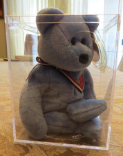 Ty Beanie Baby America commemorates September 11 2001 Heros MINT TAGS  TY Box