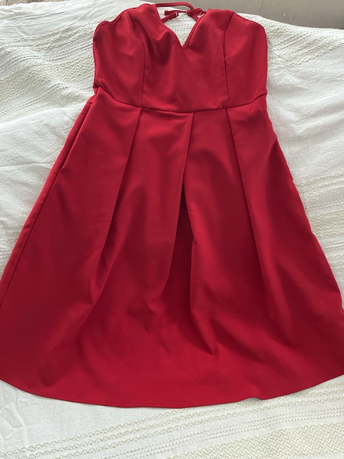 Elia-Cher Red Halter Fit & Flare Cocktail Dress Women’s Large 12/14 Open Back