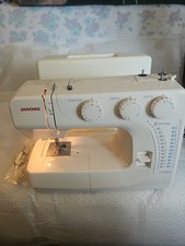 janome mode J1024 sewing machine working