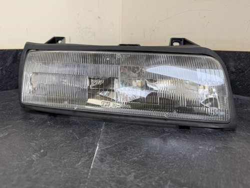 Passenger Right Headlight Fits 87-88 BERETTA 23921