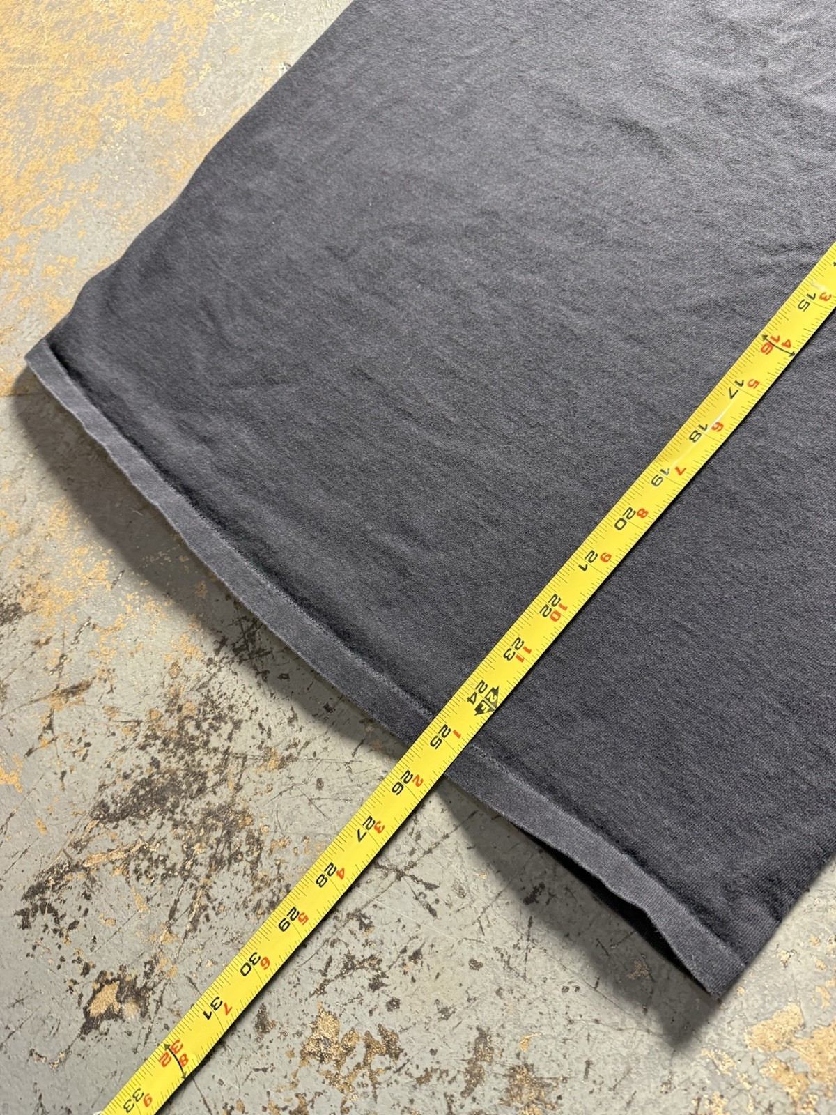 Vintage 90’s Mount Rushmore Black Single Stitch Graphic Shirt-Size Medium