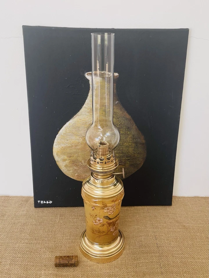Elegant Antique Kerosene Lamp JR, BEC ROND PARISIEN, France, 19th Century - Image 2 of 4