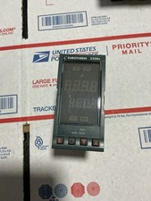 Eurotherm 2208E/NF/VH/XX/XX/RH/RF/2XX/ENG Temperature Controller/Programmer