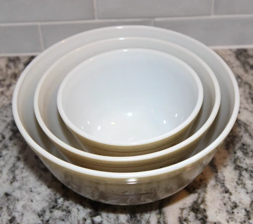 Vintage Set Of 3 Pyrex Forest Fancies Nesting Mixing Bowls #'s 401 402 & 403 USA