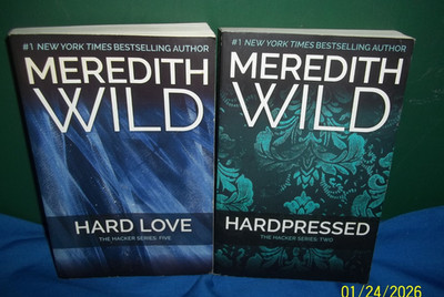 Lot of 4 PB by Meredith Wild The Hacker 2&5, Bridge Series Into the Fire, Recall