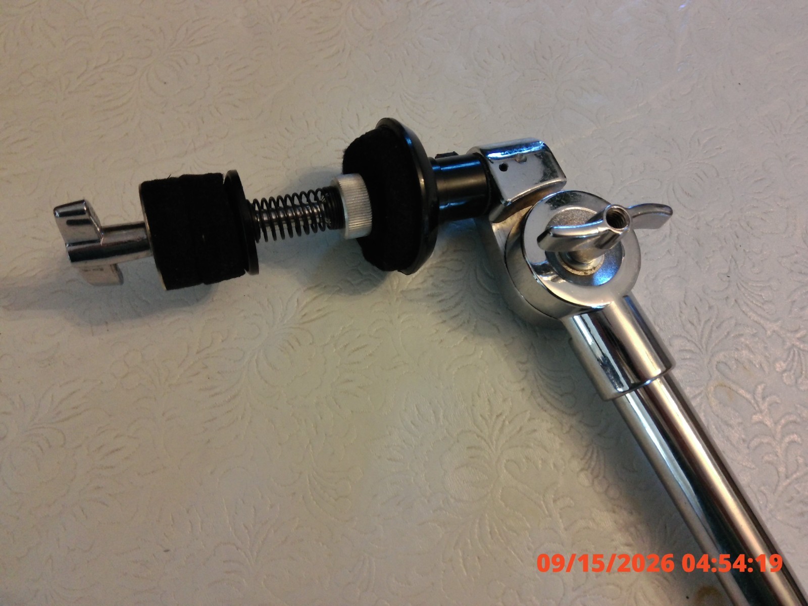 CLOSED HIGH-HAT ATTACHMENT