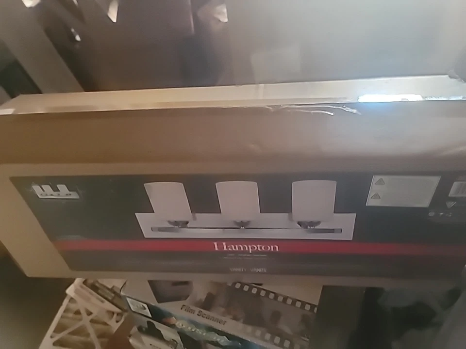 Vaidade de vidro transparente Canarmna IVL370A03BK-RG Hampton preto fosco - NOVA - Imagem 4 de 4