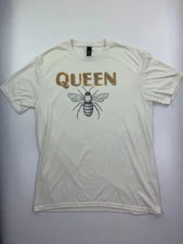 District Women's M White Queen Bee T-Shirt