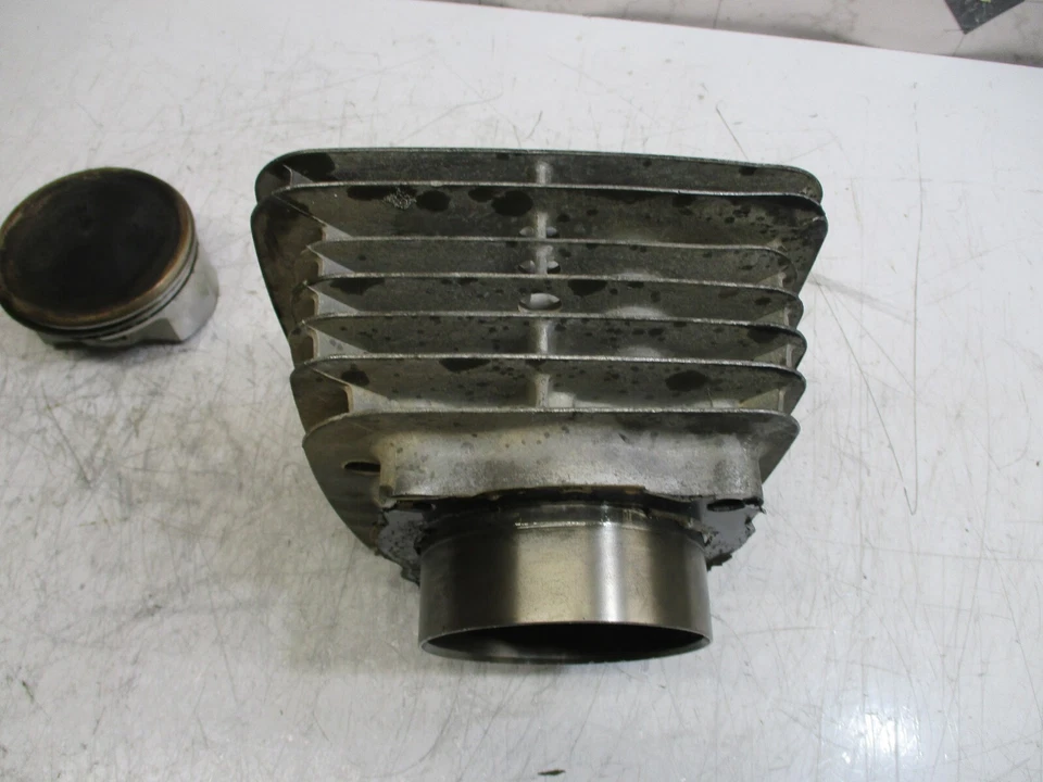 Jarra pistón 96 cilindros Honda xr600r xr 600 r 1996. Foto 4 de 4