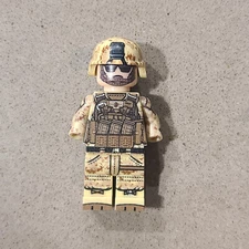 TheMinifigCo.℠ Modern US Marine MARPAT FastMag minifigure - NEW