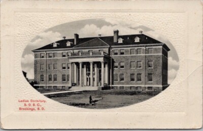1912 BROOKINGS, South Dakota Postcard ''Ladies Dormitory, S.D.S.C.'' Now SDSU