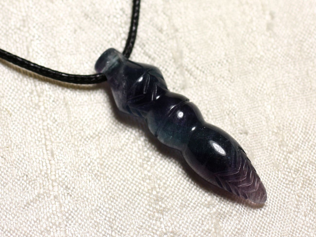 Collier pendule égyptien Thot en pierre de fluorite pour méditation et style
